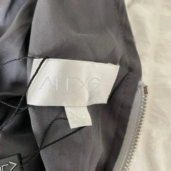 Alexis metallic leopard ruffle midi dress - Picture 10 of 11